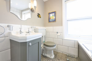 Photo 40- click for photo gallery